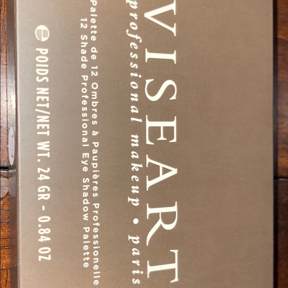 NWT Viseart makeup palette